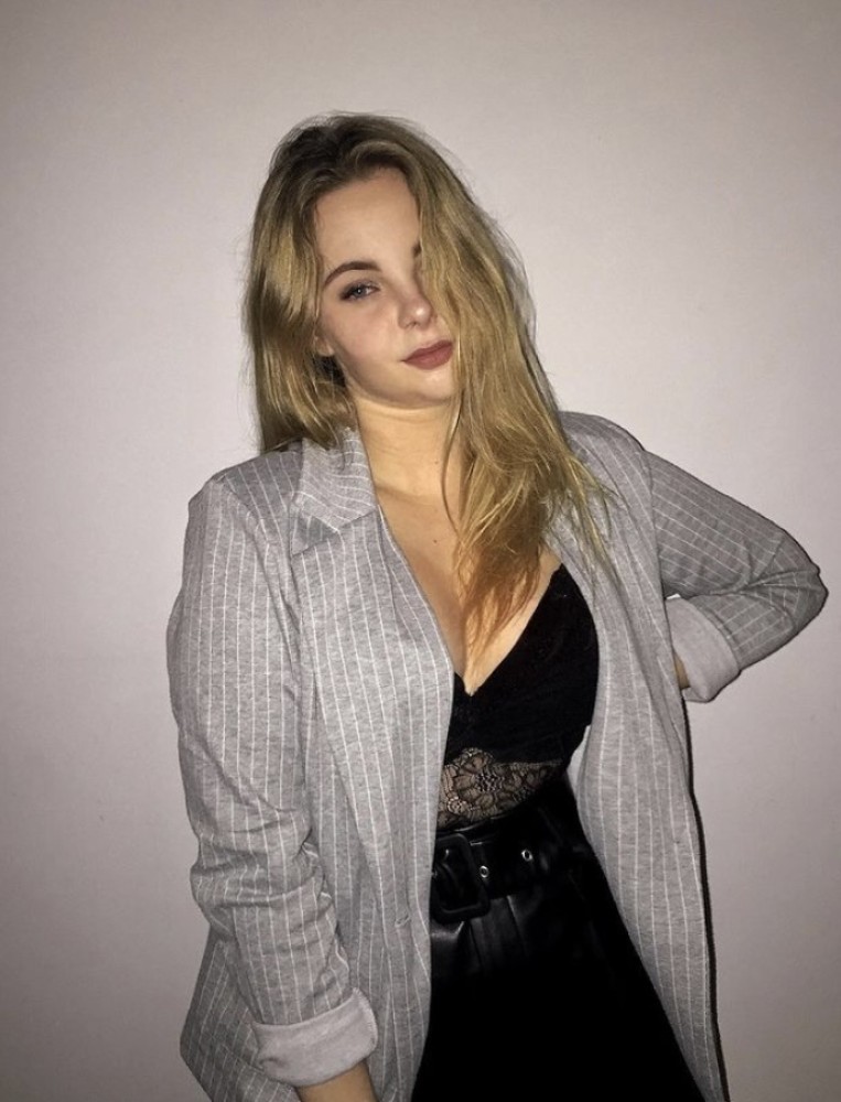 Индивидуалка 🎥 Александра фото № 2 в городе Кемерово