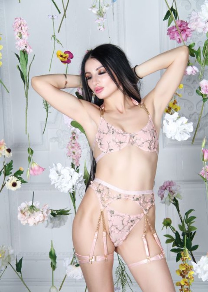 Индивидуалка Камила фото № 2 в городе Кемерово